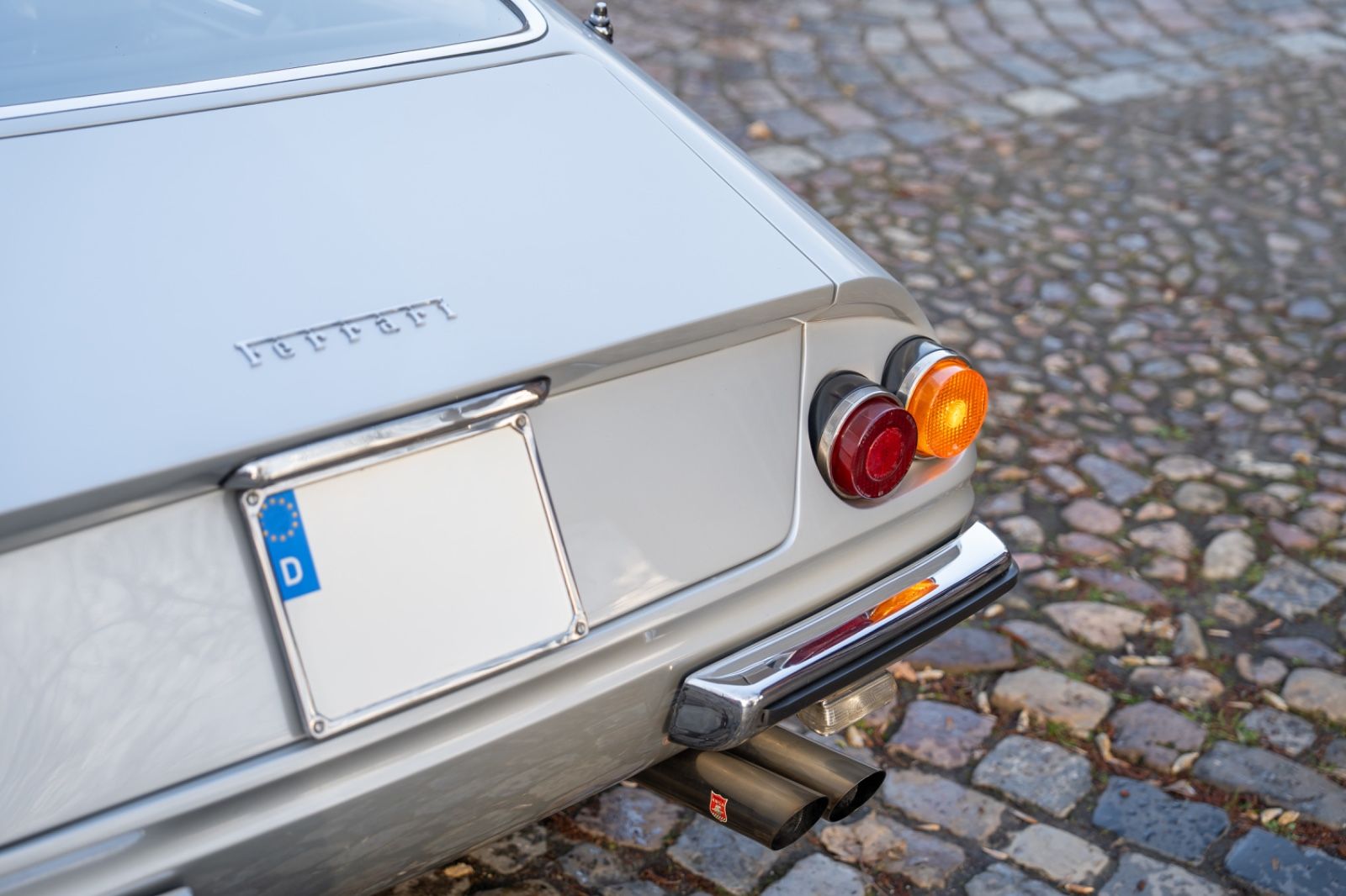 Fahrzeugabbildung Ferrari 365 GTB4 Daytona **Ferrari Classiche Zertifikat*