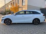 Kia cee'd / Ceed 1.6 GDI Plug-In Hybrid Platinum... - Kia cee'd / Ceed mit Hybrid-Antrieb: Kombi