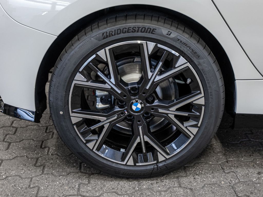 BMW 120 - Bild 10