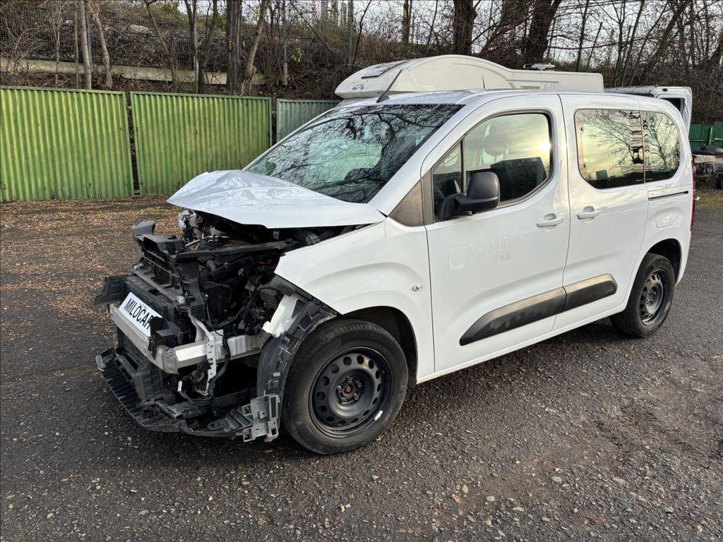 Opel OPEL Combo 1.2 T 81 kW 5 míst ČR DPH