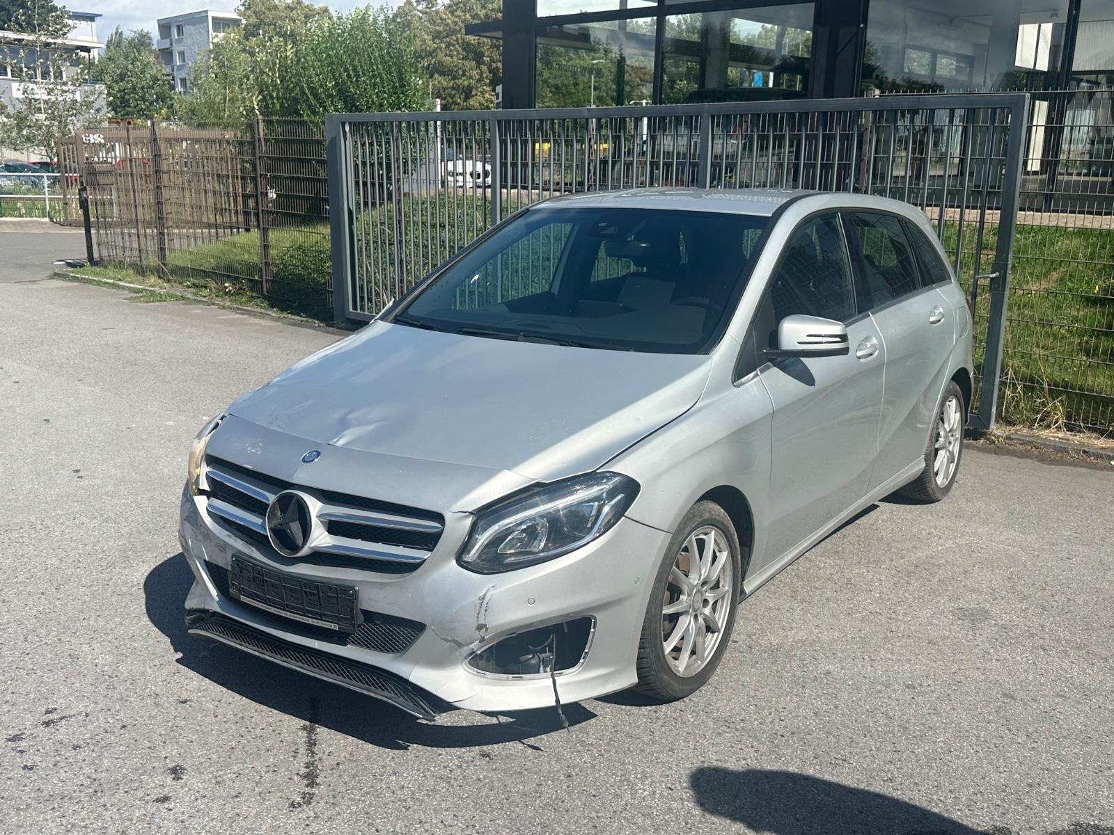 Mercedes-Benz B 180 B B 180 CDI / d Automatik Navi LED