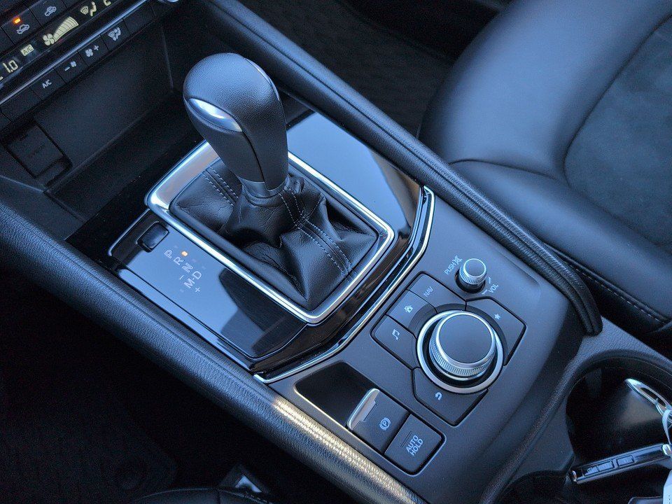 Fahrzeugabbildung Mazda CX-5 SKYACTIV-D AWD AT EDITION100 HUD+360+NAVI++