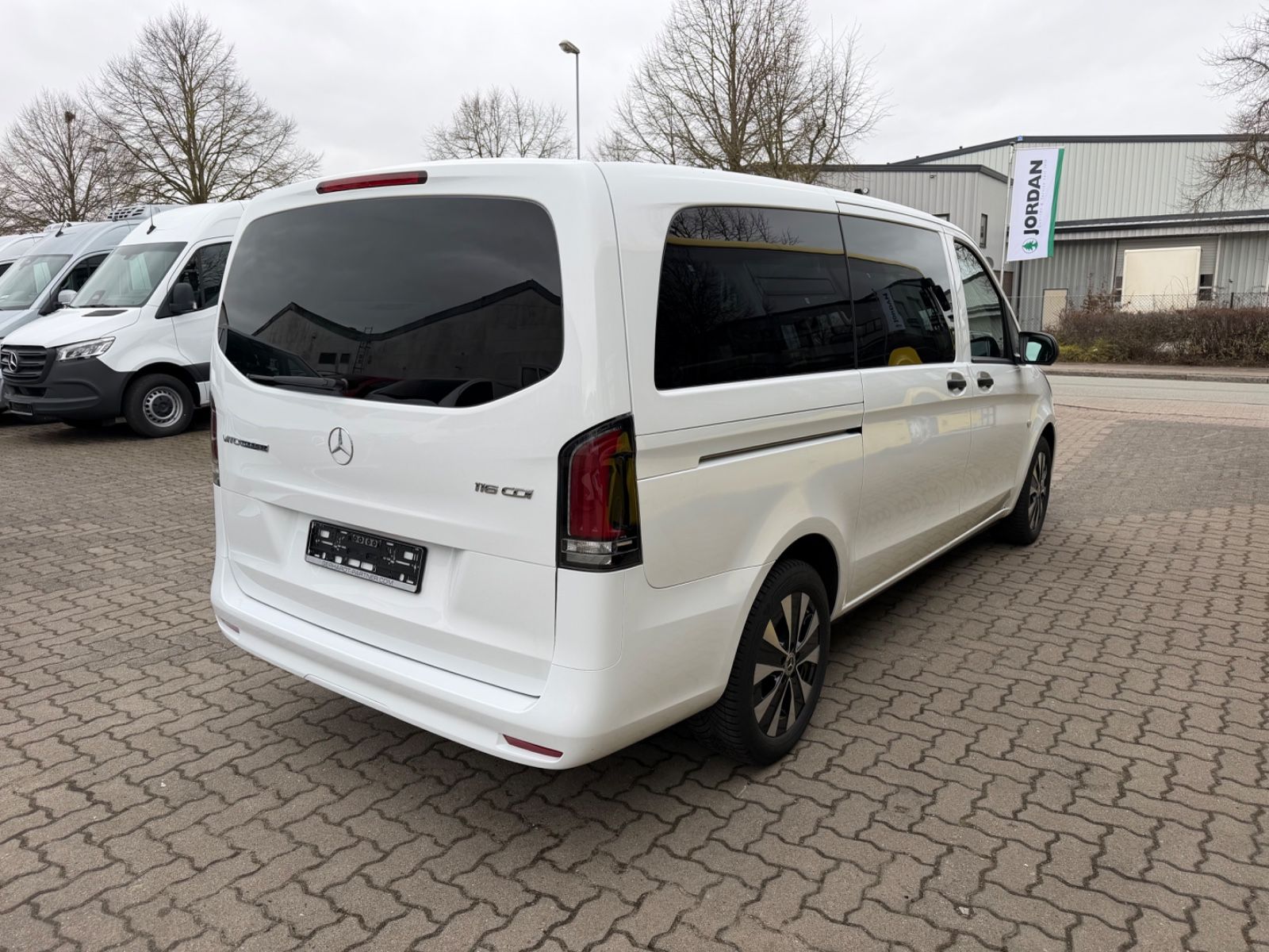 Mercedes-Benz Vito Tourer 116 CDI Pro 8 Sitzer Autom. 2x Klima foto 5