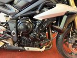 Triumph Street Triple 2.Hand ! Top Zustand ! - Triumph Motorräder in Berlin