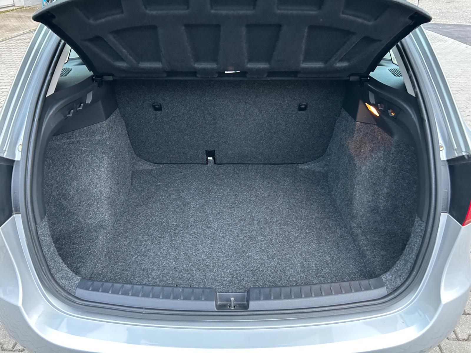 Seat Ibiza ST Reference Kombi Navi