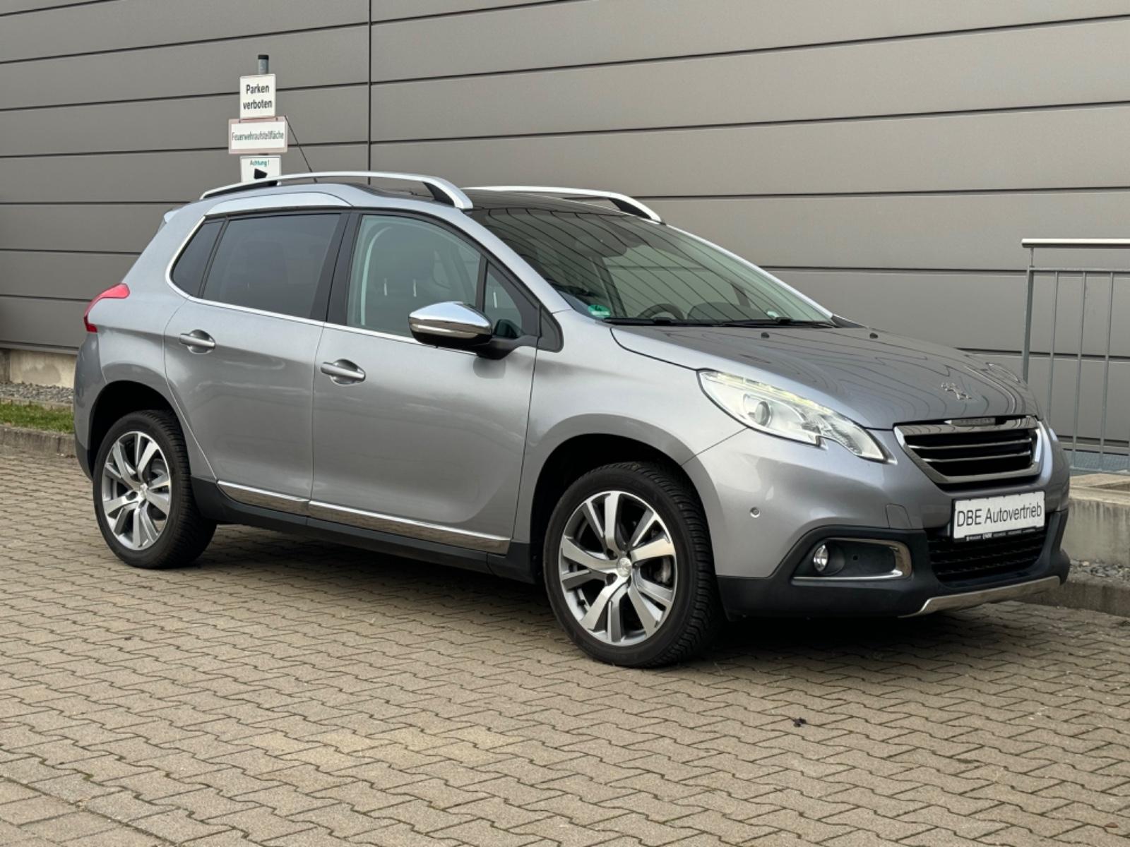Peugeot 2008 Allure 1.2l Navi Pano HU 01/2028