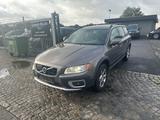 Volvo XC 70 XC70 Kinetic 2WD - Volvo XC70: Kinetic