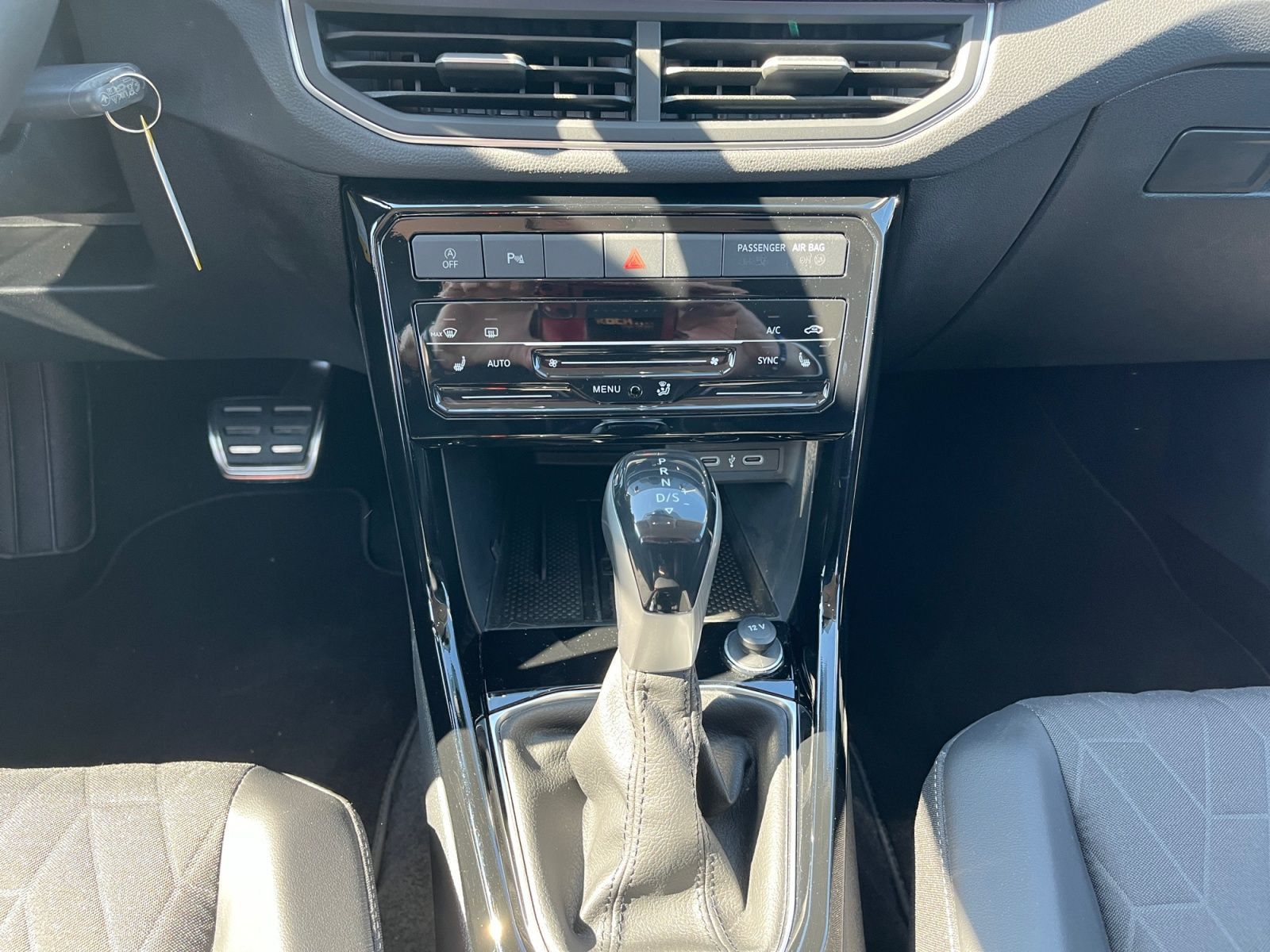 Volkswagen T-Cross - Bild 9