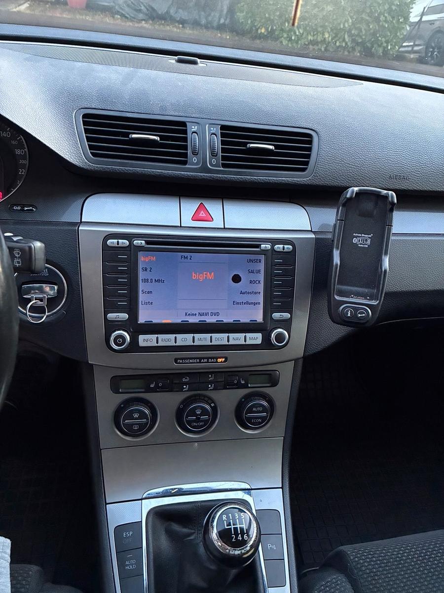 Volkswagen Passat 2006 — photo 10