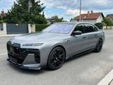 BMW 750 e xDrive M Sport Pro*B&W*FROZEN-LACK*SKY-L.* - gebrauchte BMW 750 aus dem Jahr 2023