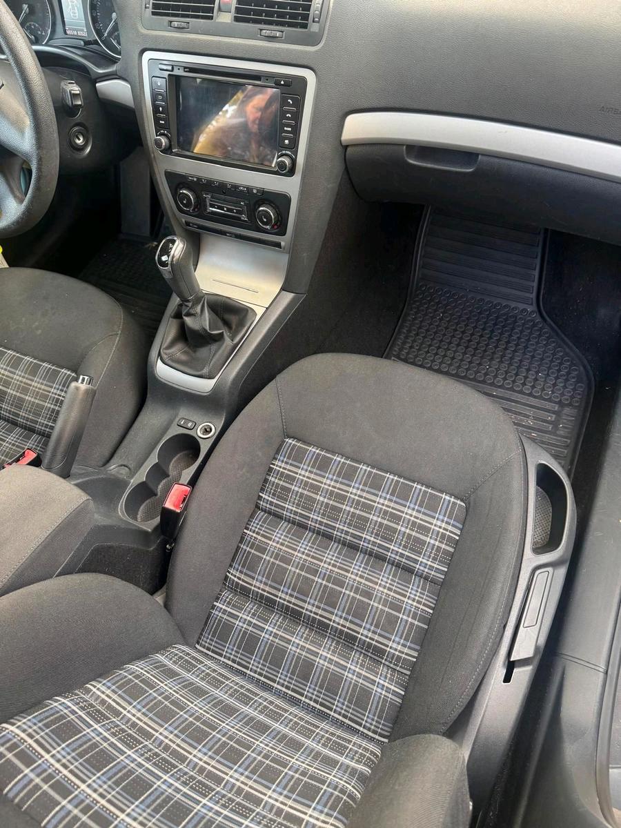 Skoda Octavia 2013 — photo 9