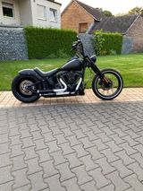Harley-Davidson Night Train Bobber - BOBBER