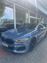BMW 840 d Coupé M Paket absolute Vollausst... - BMW 840 von privat