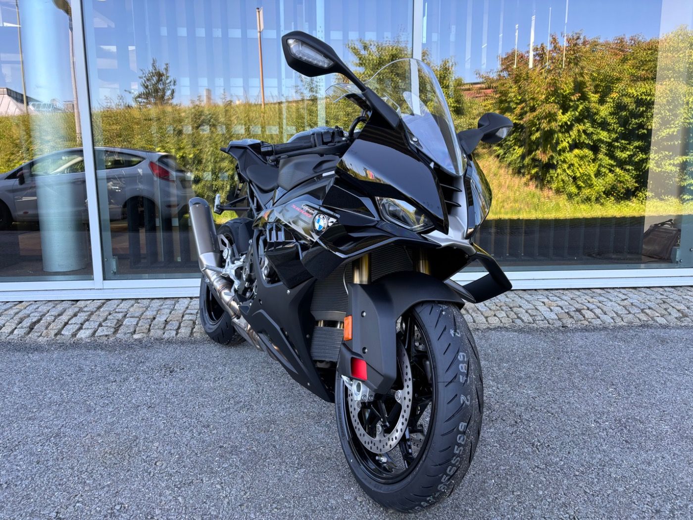 Fahrzeugabbildung BMW S 1000 RR Race- und Dynamikpaket