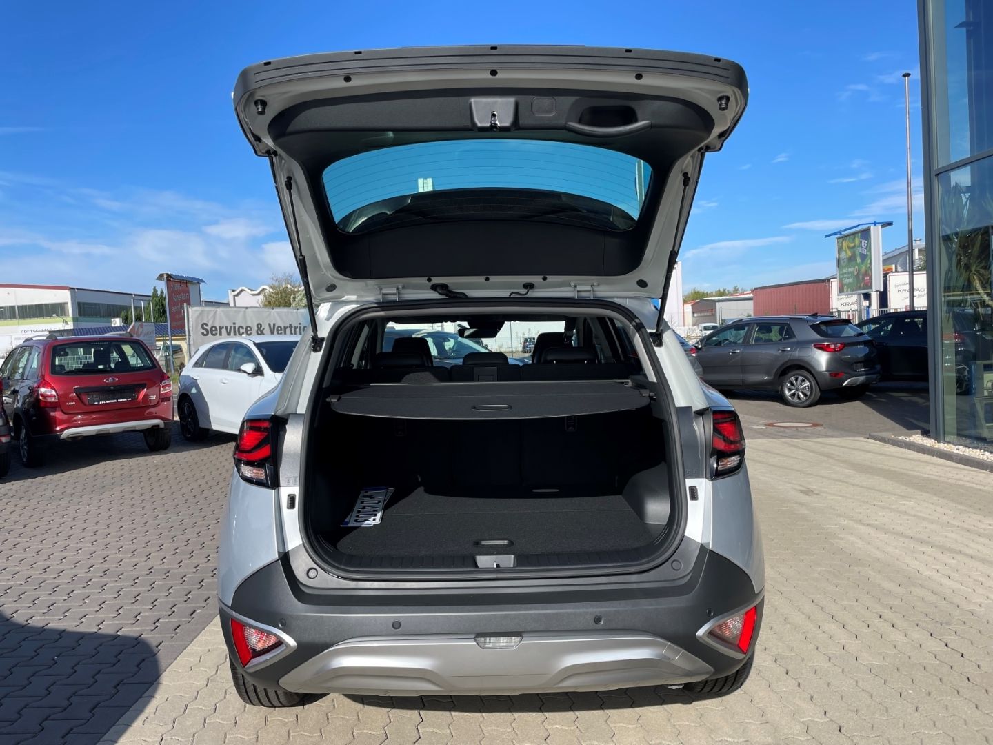 Fahrzeugabbildung Kia Sportage Vision LED Navi Kamera Klima DAB SHZ