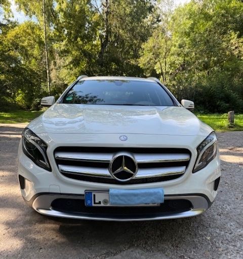 MERCEDES-BENZ Mercedes GLA 180 Score Urban, Xenon, PTS, ...