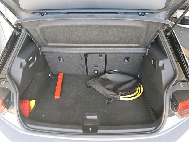 ID.3 Pro NAVI ACC SHZ LHZ APP-CONNECT TEL LED