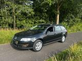 Volkswagen Passat 3C Variant TÜV / Service... - Volkswagen Passat aus 2005: 3c