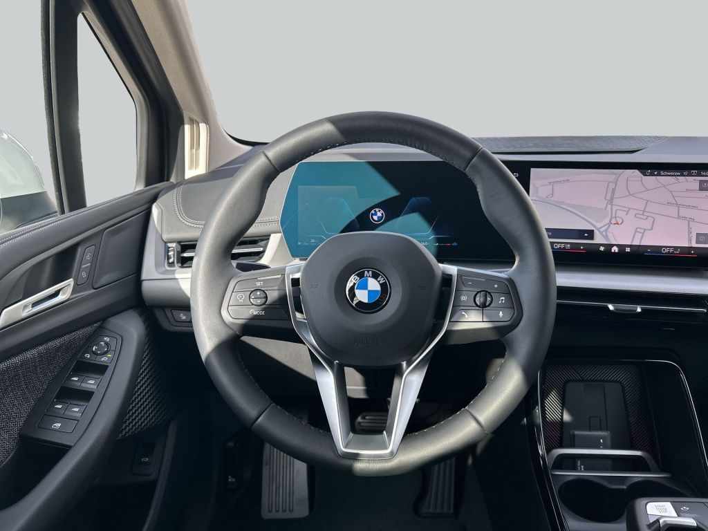 BMW 218 Active Tourer - Bild 17