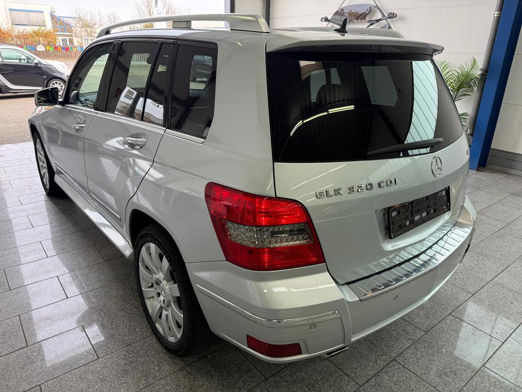 Mercedes-Benz GLK 320