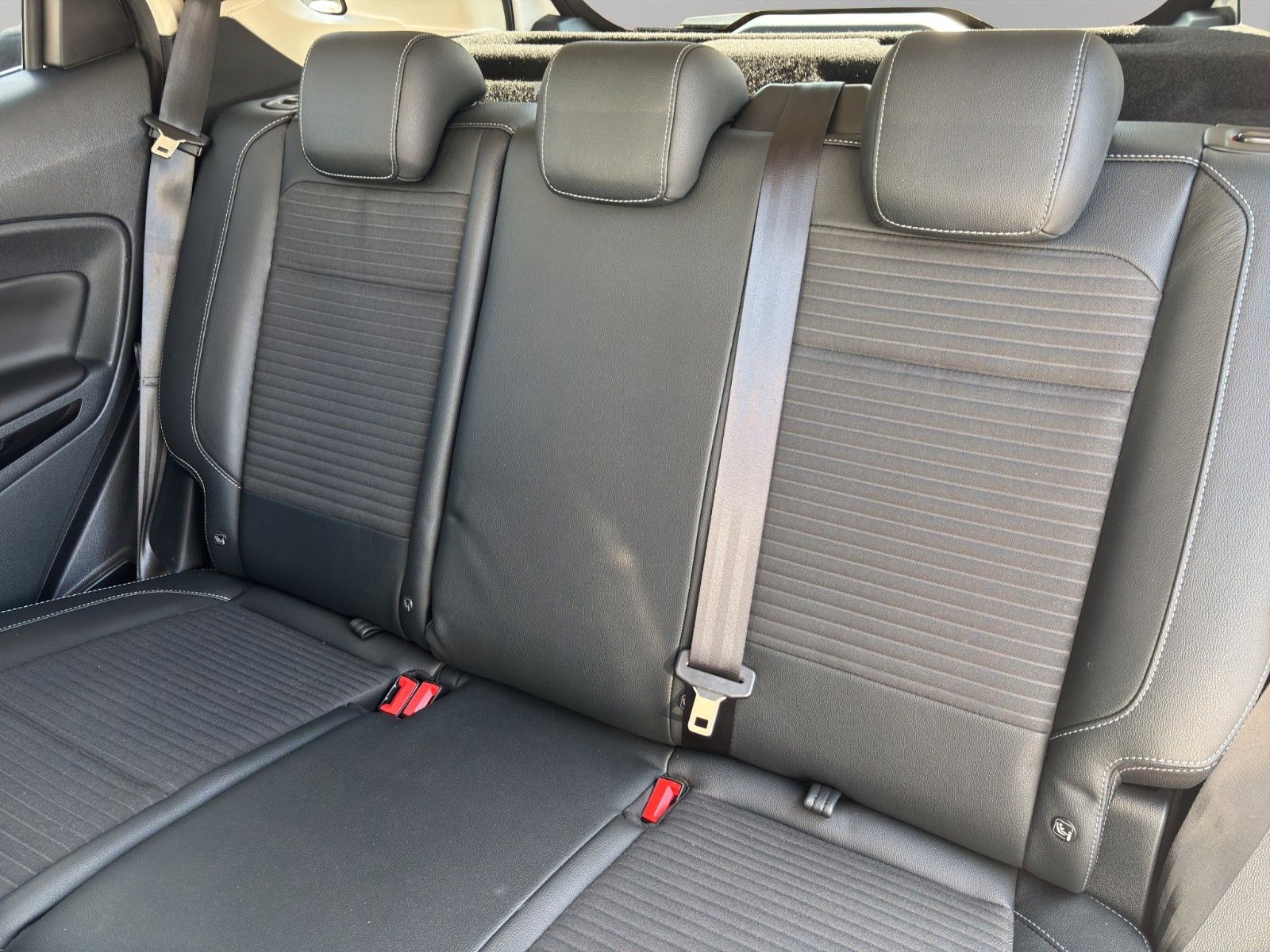 Fahrzeugabbildung Ford EcoSport 1.0 |Titanium | B&O | Winter