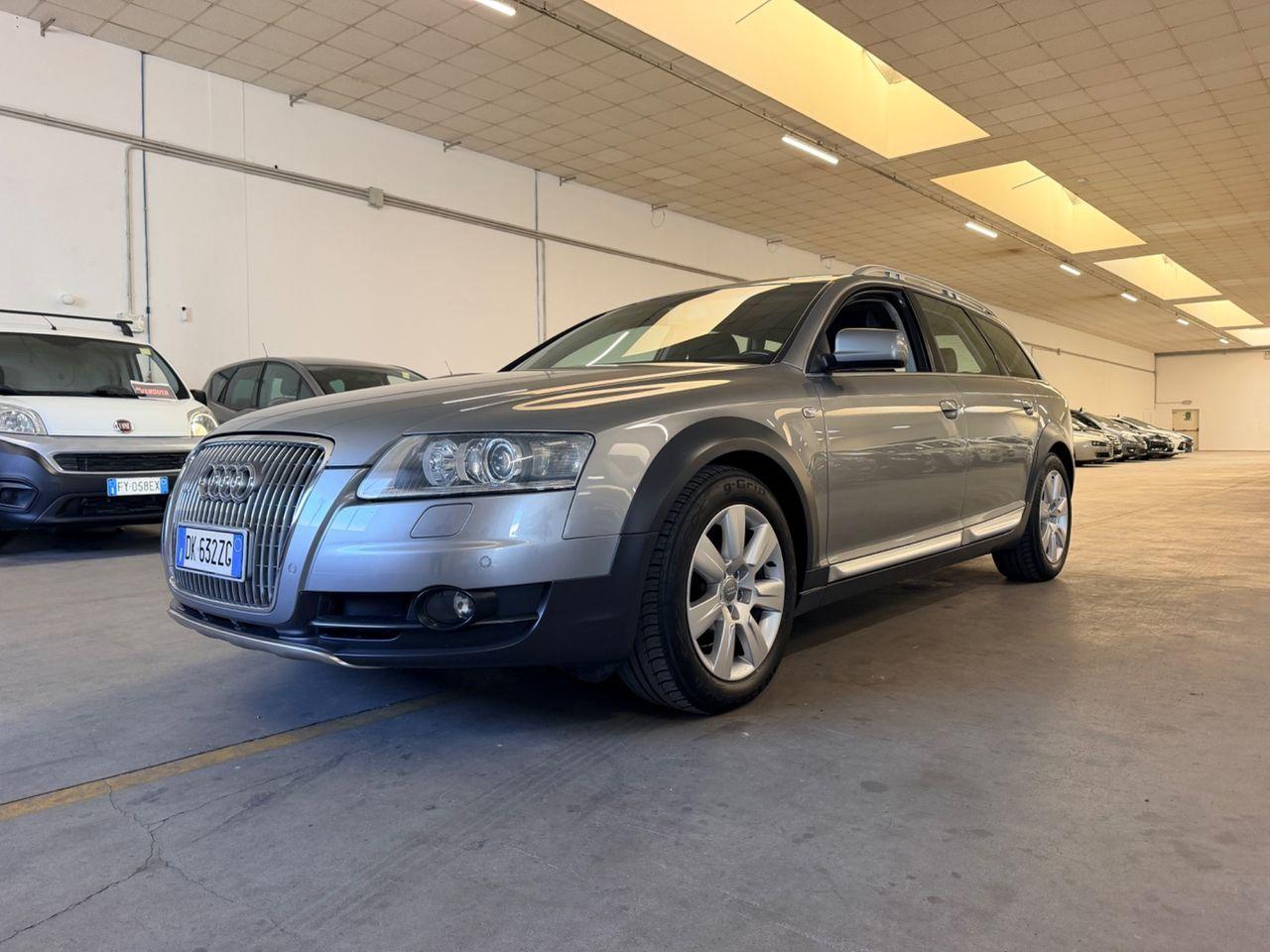 Audi A6 Allroad 3.0 V6 233ch - Sièges cuir chauffants - Carnet entretien - Non fumeur - Bluetooth