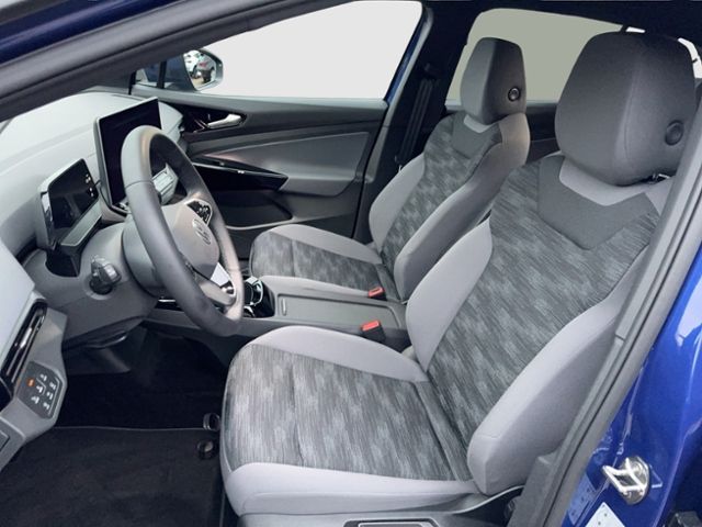 ID.4 PURE MATRIX NAVI APP.CON AHK DAB+PDC LED AL