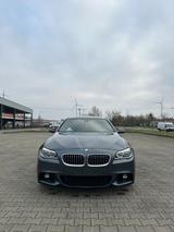 BMW F10 530d M Paket - BMW 530: 530d F10