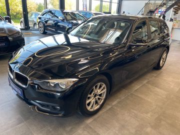 BMW 320i Advantage *NAVI*PDC*MFL*TEMP*