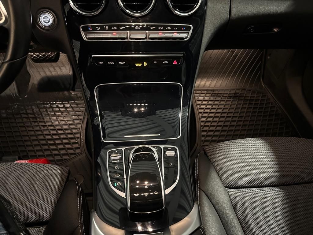 Fahrzeugabbildung Mercedes-Benz C 200 T Avantg. Comand LED SHZ DAB SpurHalte