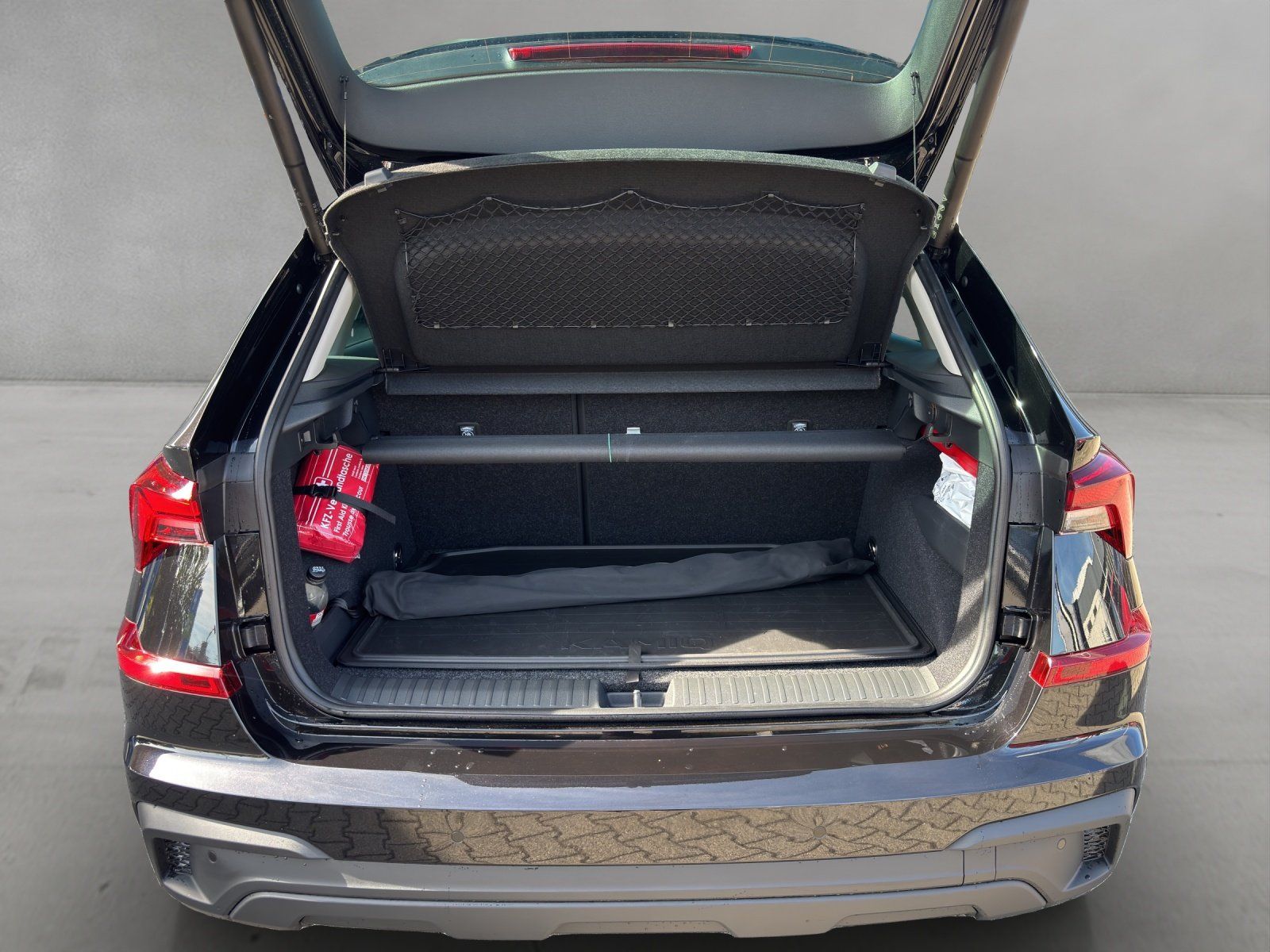 Fahrzeugabbildung SKODA Kamiq Balance 1,0 TSI 85 kW DSG AHK/MATRIX/ACC/