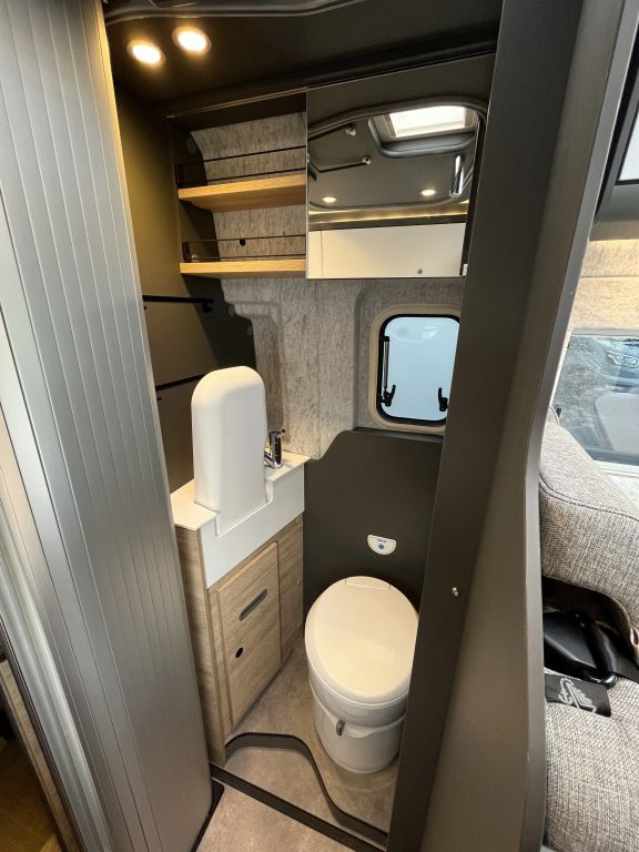 Dethleffs Globetrail 600 DR Performance VW Crafter 177PS A