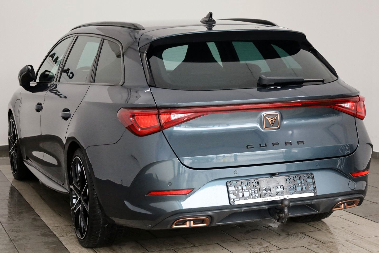 Fahrzeugabbildung CUPRA Leon Sportstourer VZ,Leder,Navi,LED,SH,Kamera+WR