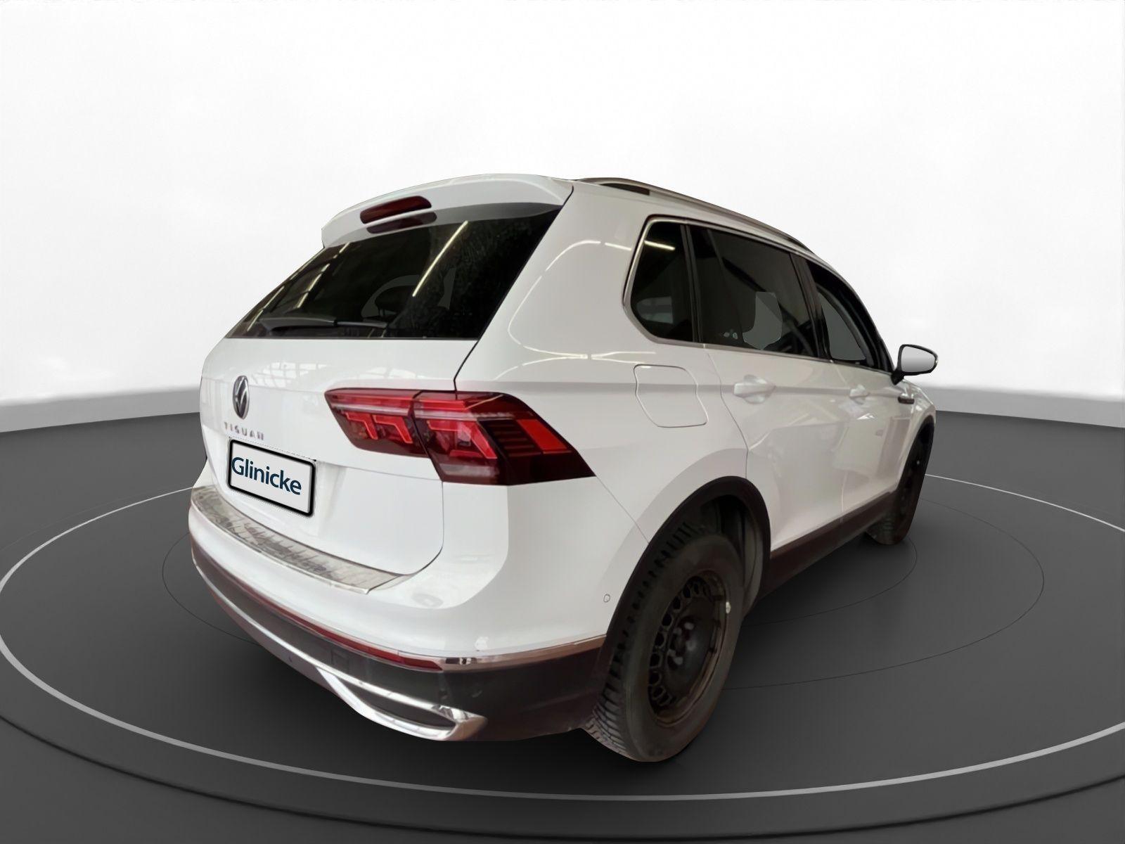 Volkswagen Tiguan 1.5 TSI DSG Elegance Navi AHK Matrix RüKa