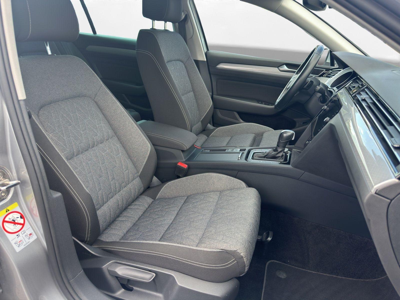 Volkswagen Passat 2.0 TDI DSG 4Motion Navi AHK RüKa, миниатюра 7