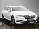 Skoda Superb Combi 1.5 TSI DSG Style Business Amundsen - Skoda: mit Navigationssystem, Amundsen