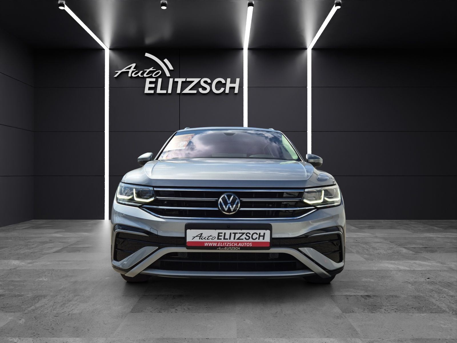 Fahrzeugabbildung Volkswagen Tiguan Allspace TSI Elegance DSG 4M Matrix Navi