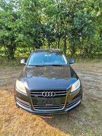 صورة 2 لـ 2007 AUDI Q7