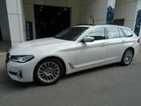 BMW 530d Tour xDrive SAG,LuxuryLine,AHK,SAG,Lederspo - BMW 530: Xd