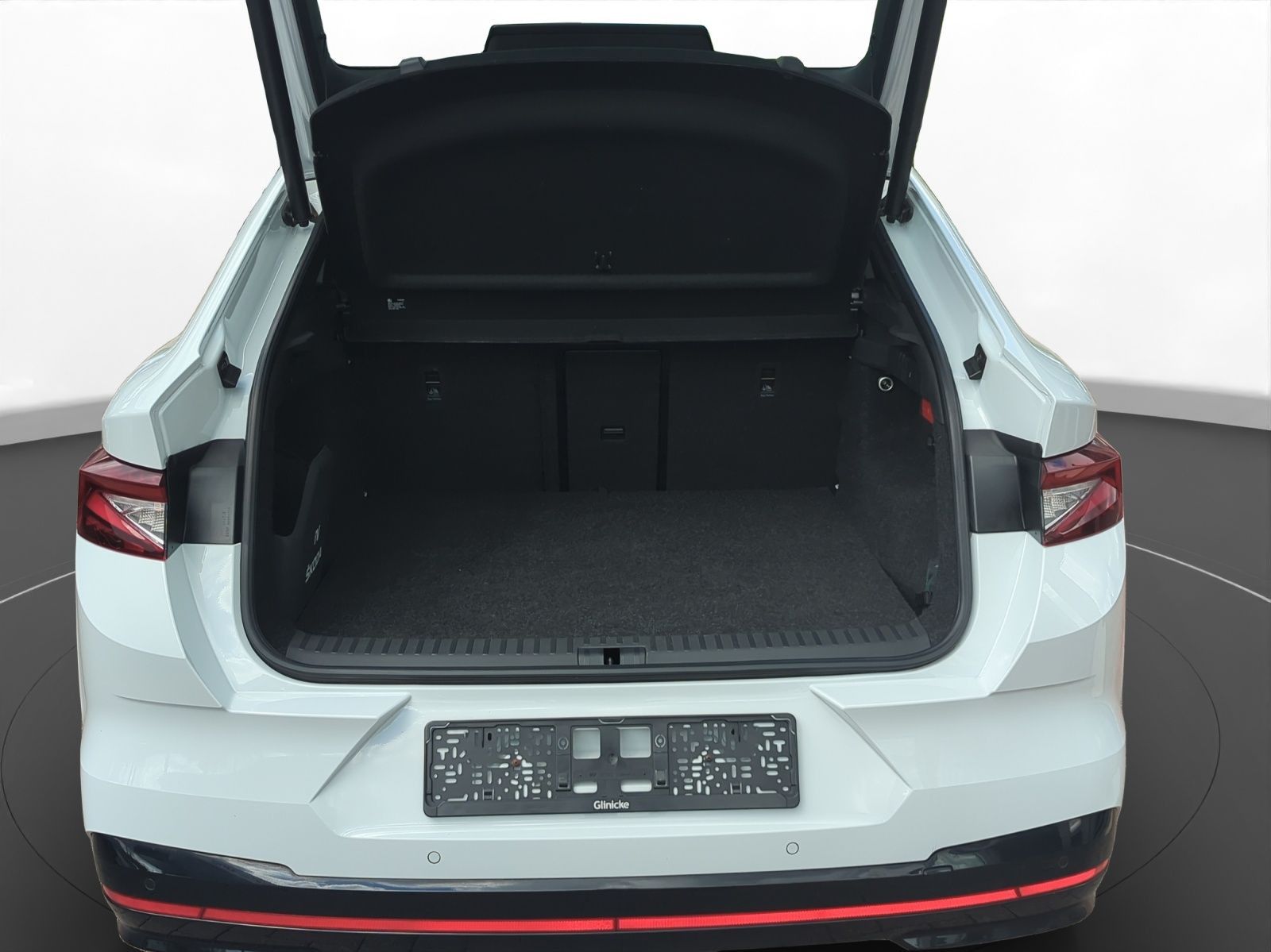 Skoda Enyaq - Bild 8