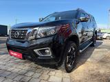 Nissan Navara NP300 Tekna Double Cab 4x4 - Nissan Navara: Tekna