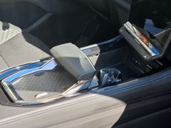 Fahrzeugabbildung Rafale 200 E-Tech Full Hybrid Esprit Alpine Voll