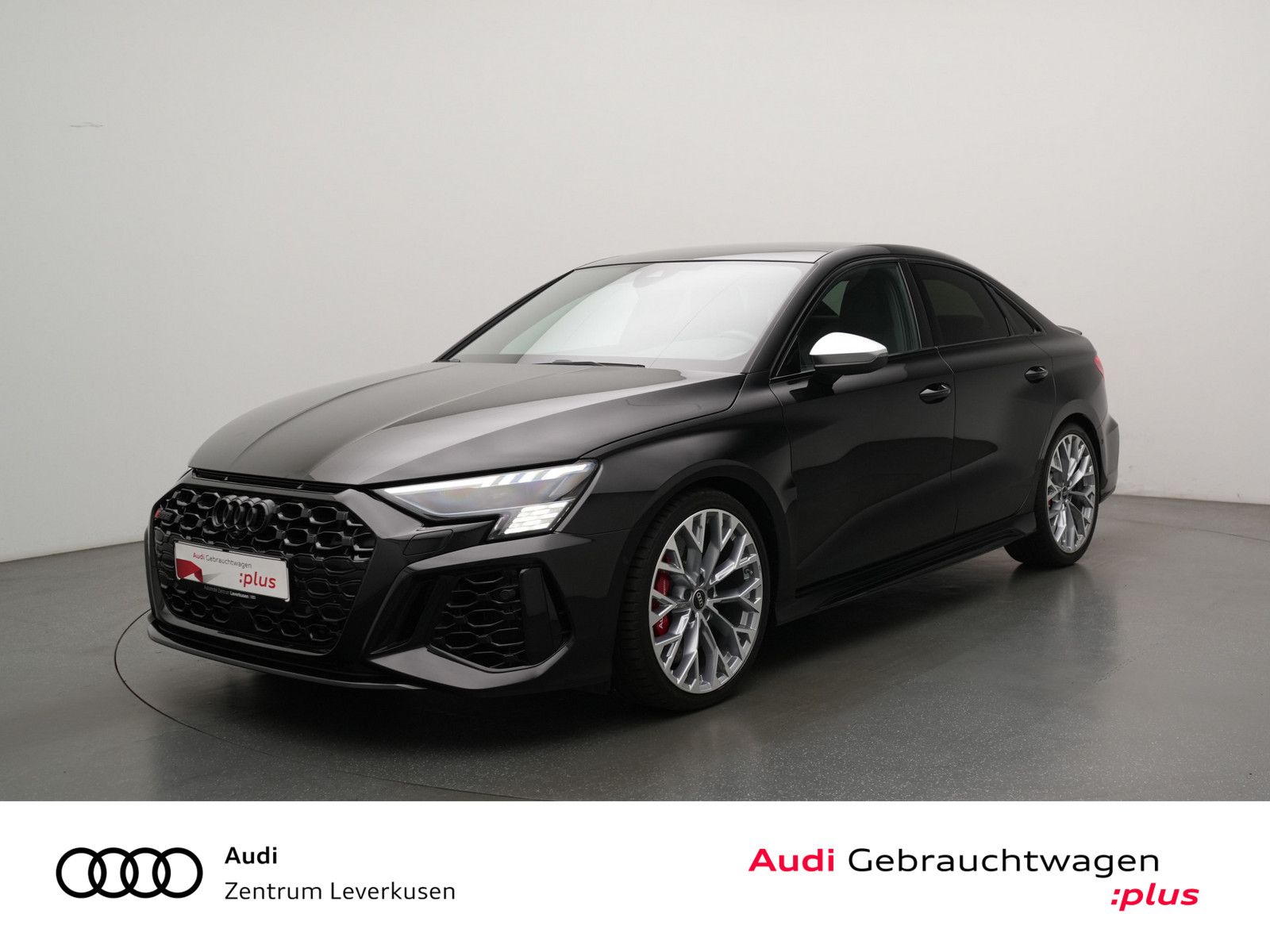 Audi RS3 Limousine quattro MATRIX LEDER PANO KAM B&O foto 1