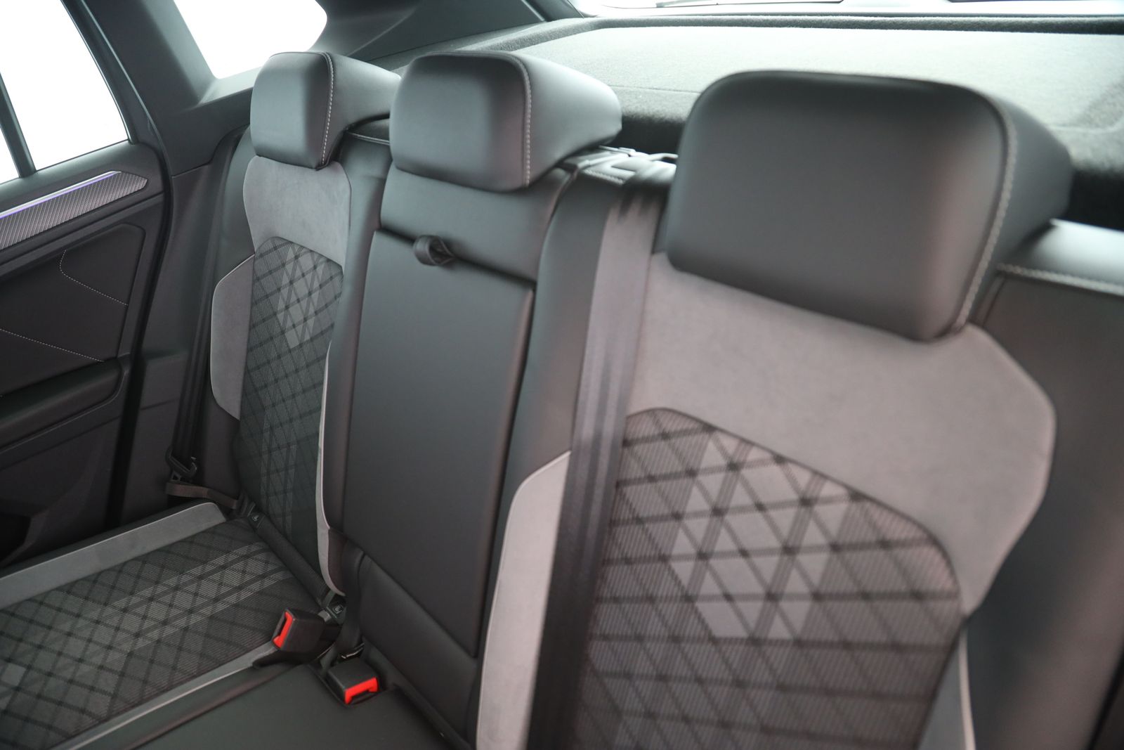 Volkswagen Tiguan - Bild 13