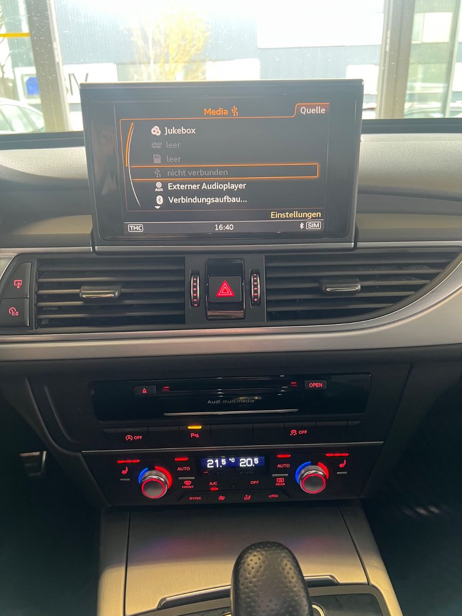 Fahrzeugabbildung Audi A6 Avant 2.0 TDI ultra S Line Plus *MATRIX-LED*