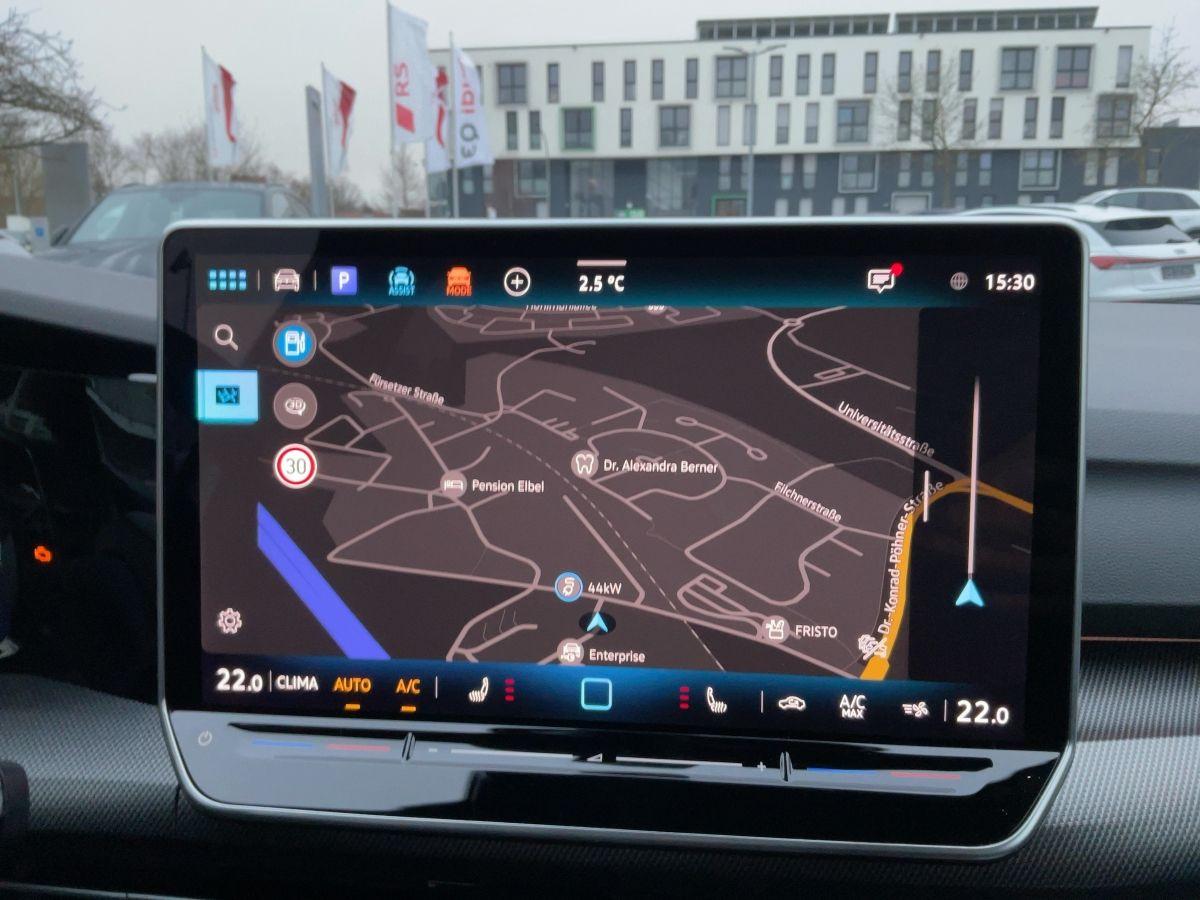 Volkswagen Golf R-Line 1.5 l eTSI DSG #5J.Gar*HuD*LED+*Blac, миниатюра 10