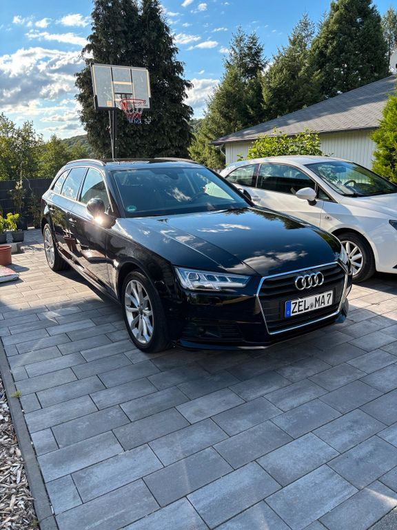 Image of Audi A4