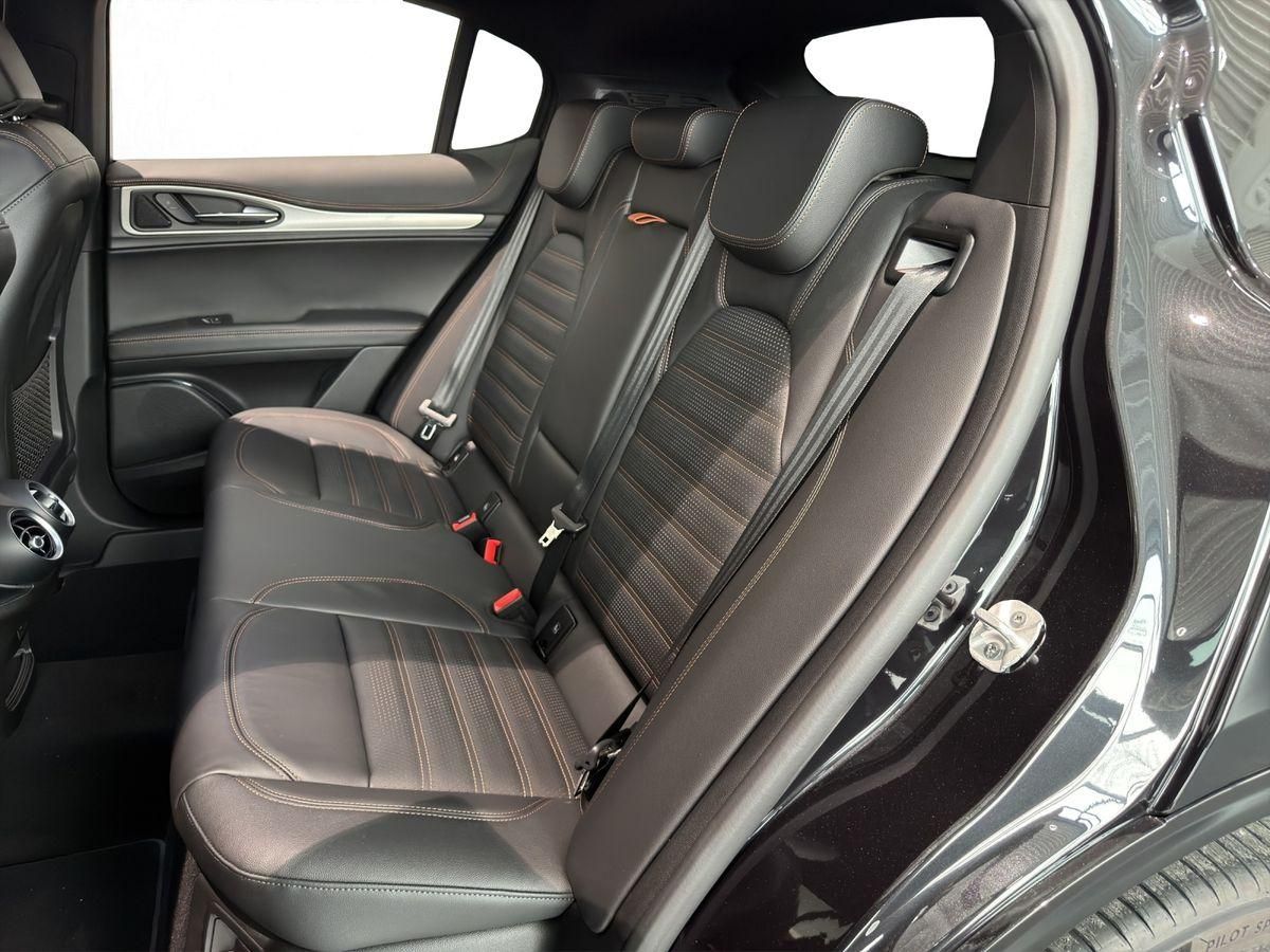 Alfa Romeo Stelvio - Bild 20