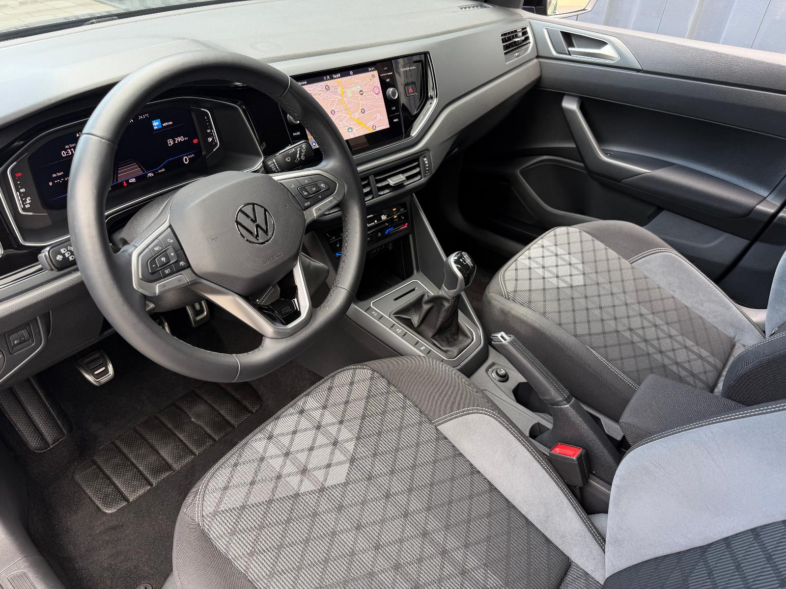 Volkswagen POLO 1.0 TSi*R-LINE*IQ-DRIVE*IQ LIGHTS*ACC*BEATS