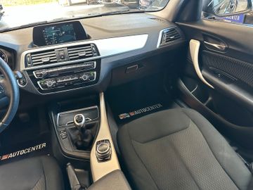 BMW 118 i *Klima*PDC*Navi*Sitzh*Klimaautomatik*